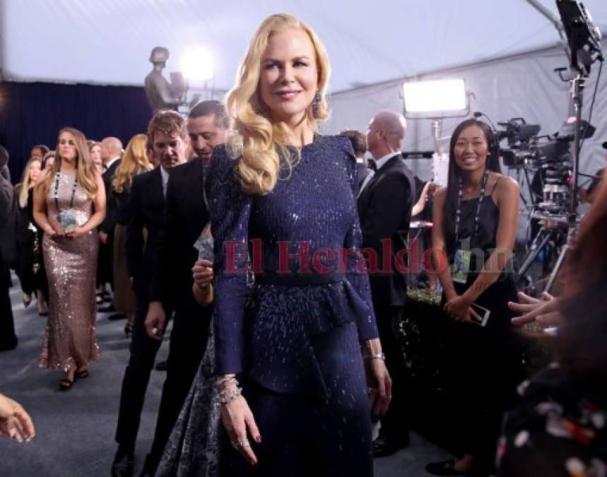 FOTOS: Nicole Kidman, elegante y sonriente en la gala de los SAG Awards 2020