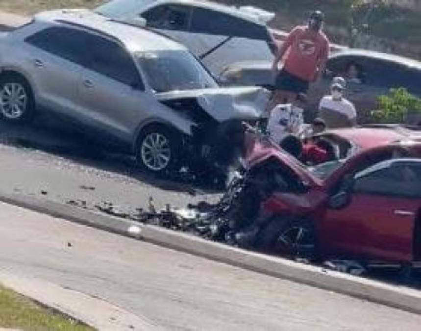 Tres personas muertas y daños incuantificables: así fue el choque en el anillo periférico