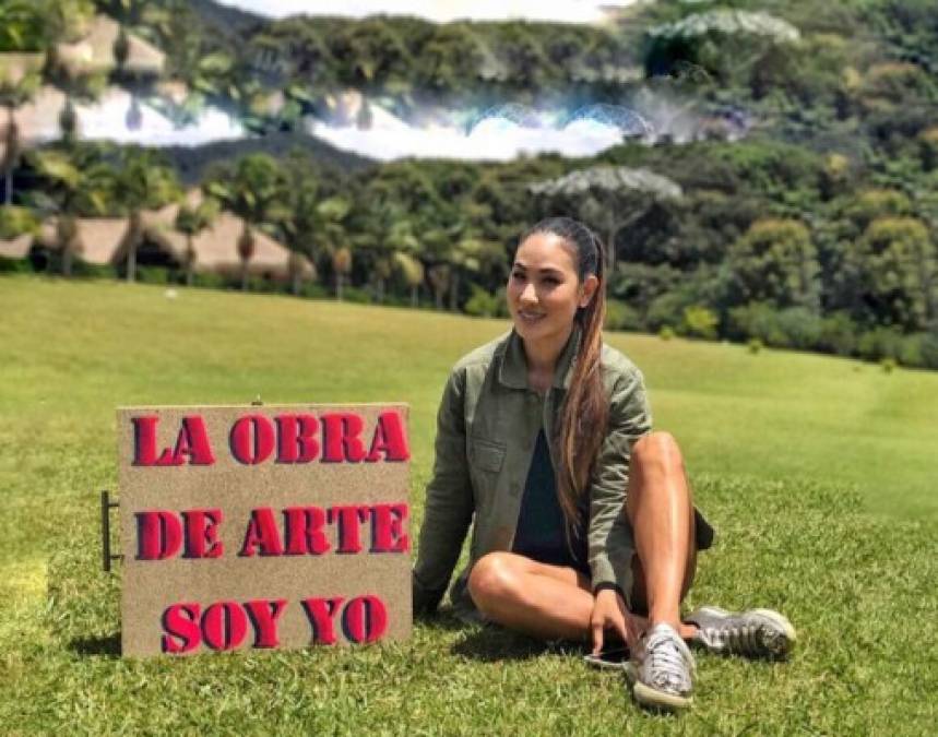 FOTOS: La sexy mujer que le habría robado el corazón a Maluma