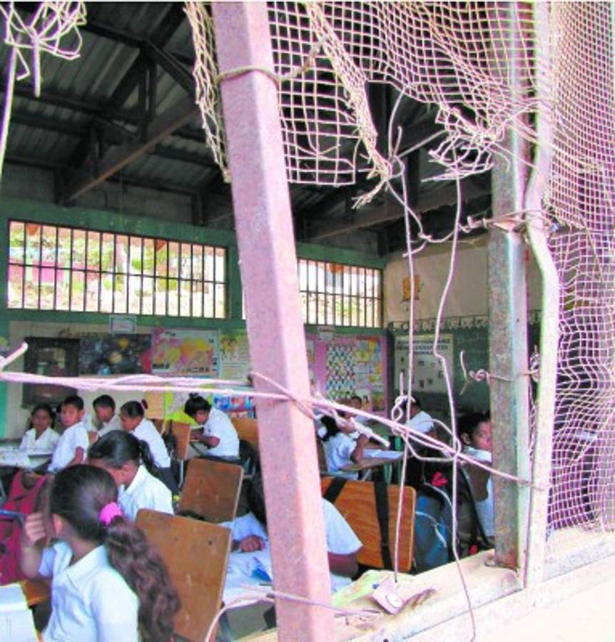 Infraestructura y evaluación retos educativos 2018