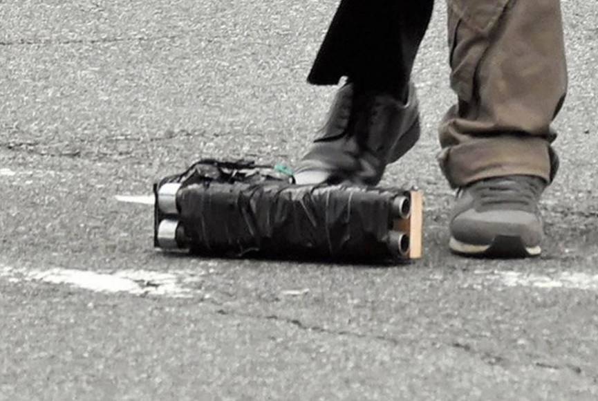 Arma casera, dos disparos y un líder caído: Las imágenes del fatal atentado contra Shinzo Abe