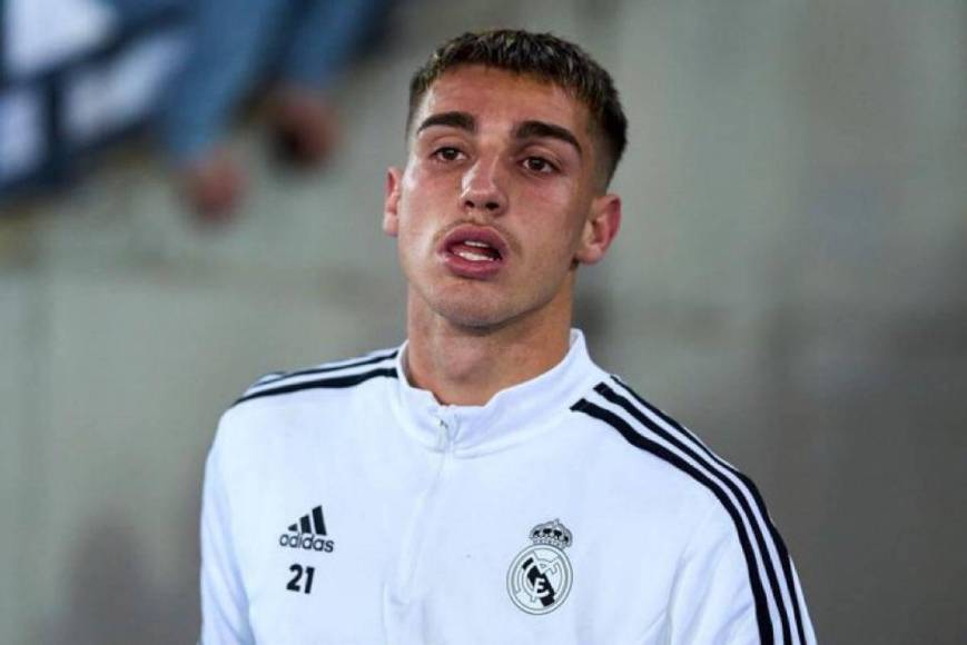 Baja confirma en Real Madrid, Barcelona va por un volante y el reemplazo de Mbappé