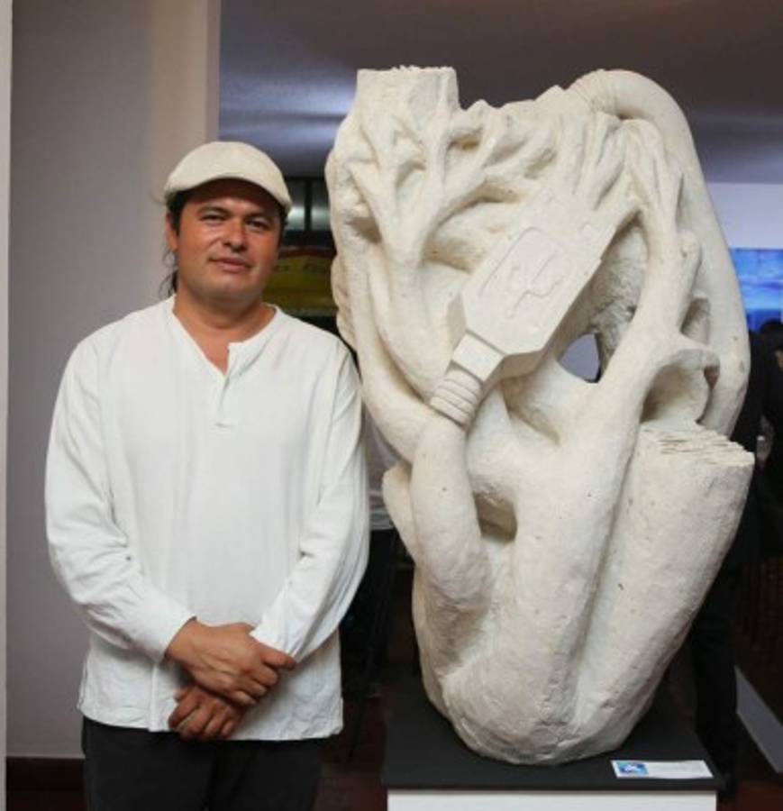 Con exposición inauguran la sala binacional de arte