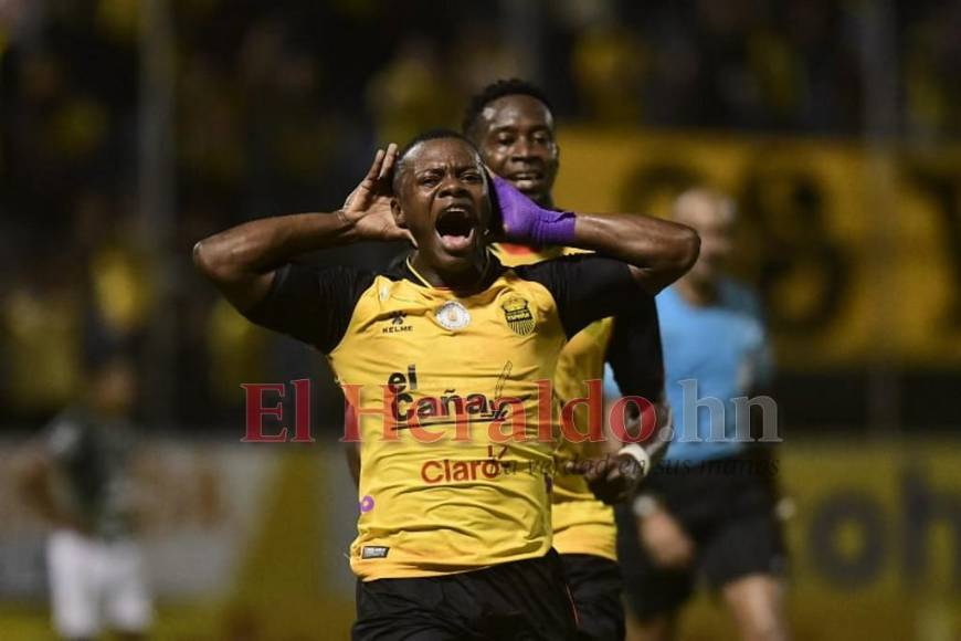 El imperdible festejo de Júnior Lacayo al anotar el 1-0 en la semifinal de vuelta