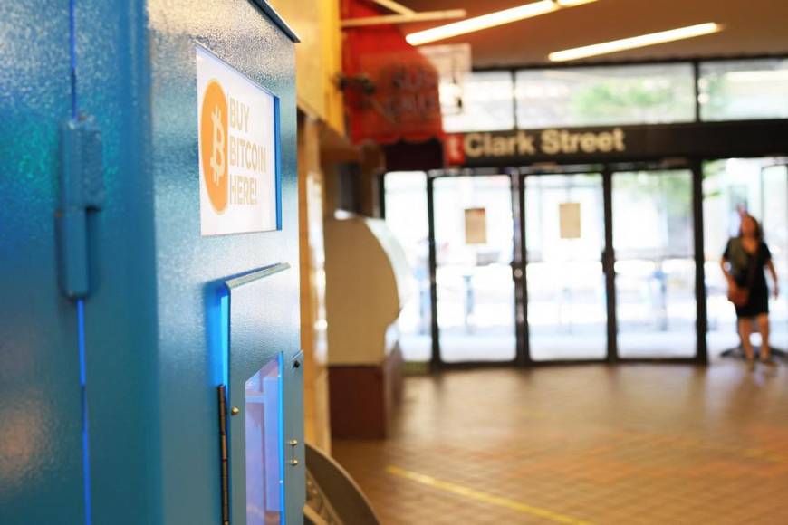 Caída de Bitcoin preocupa a salvadoreños y Bukele pide calma