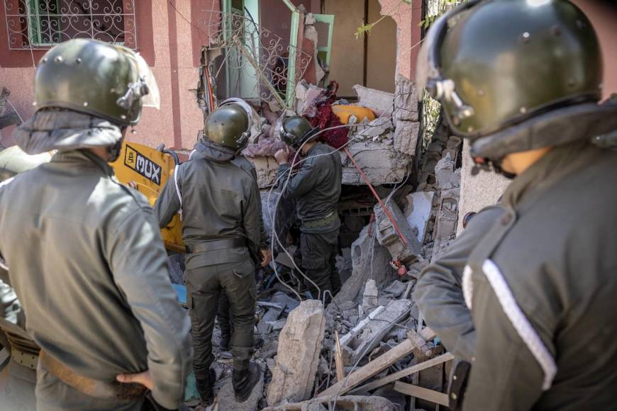Las 20 imágenes más impactantes del terremoto en Marruecos
