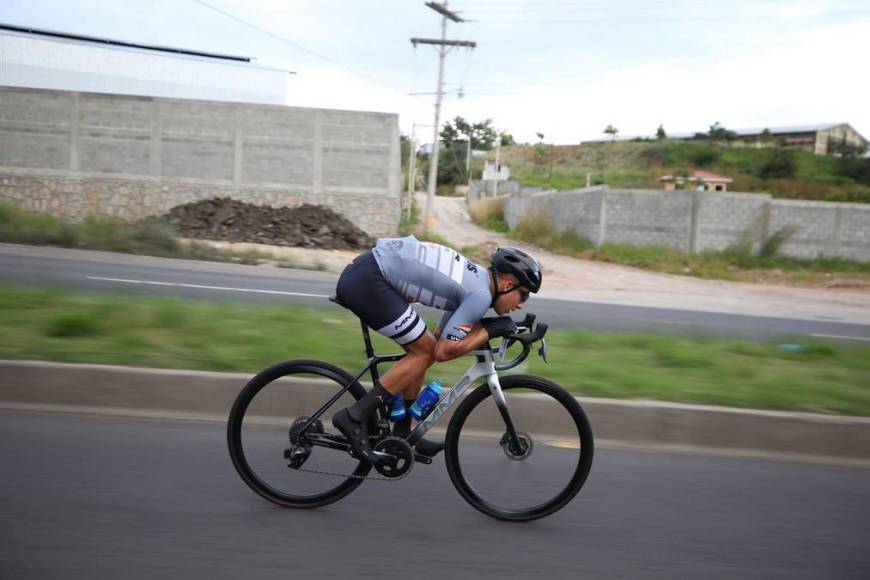 Así ratificó Luis López su condición de mejor ciclista de Honduras