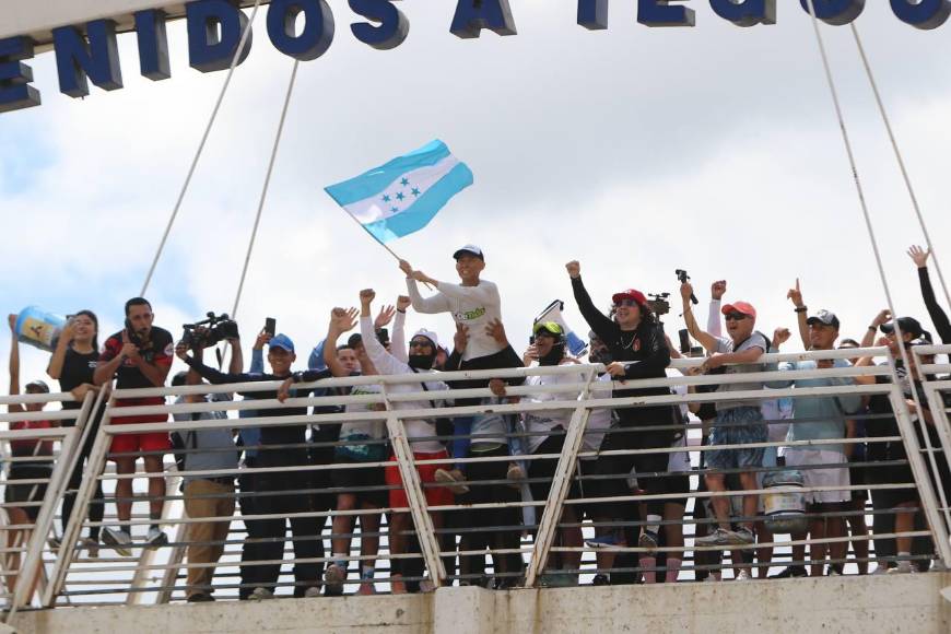 Las imágenes de la llegada de Shin Fujiyama a Tegucigalpa; la recta final de la carrera
