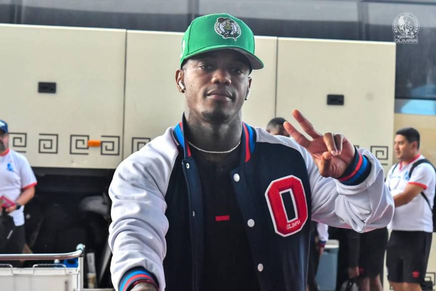 Olimpia llega a New Orleans: Así fue el recibimiento de los aficionados; sorpresa para Troglio