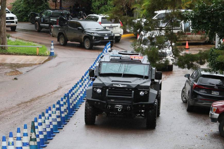 Esposado y en una Black Mamba: Así llegó Mario Cálix, alias “Cubeta”, a la capital