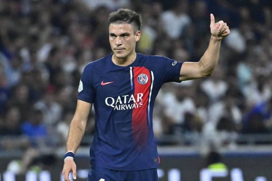 Barcelona anuncia baja, PSG quiere joya de los culés y crack se despide del Real Madrid