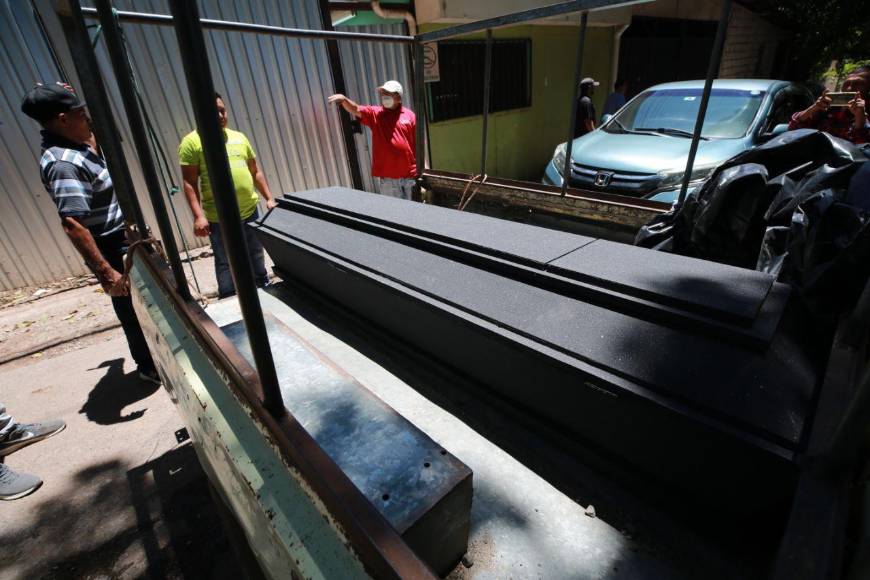 Crisis en el MP: Tras tres semanas de espera y angustia, morgue entrega cadáver a familia