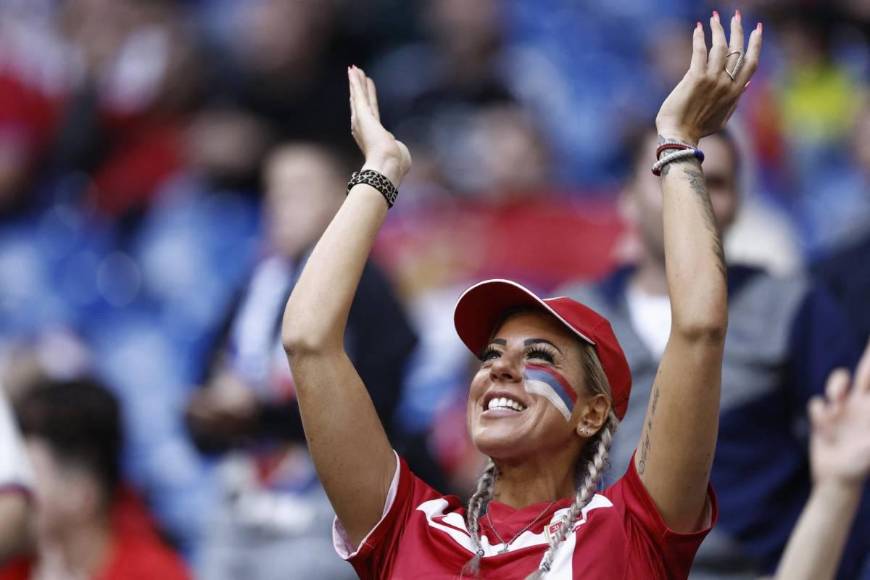 ¡Bellezas! Las hermosas modelos que han visitado los estadios de Alemania en la Eurocopa