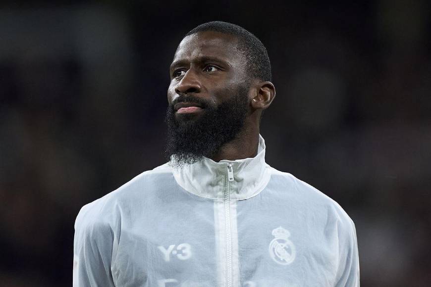 Messi anuncia dónde se retirará, crack llega a Real Madrid y primeros fichajes de Flick