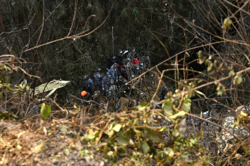 ¿Qué se sabe de la tragedia aérea en Nepal que dejó más de 60 muertos?