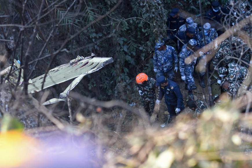 ¿Qué se sabe de la tragedia aérea en Nepal que dejó más de 60 muertos?