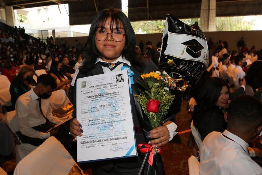 Instituto Central gradúa más de 600 profesionales en Informática, Humanidades, Salud y Finanzas