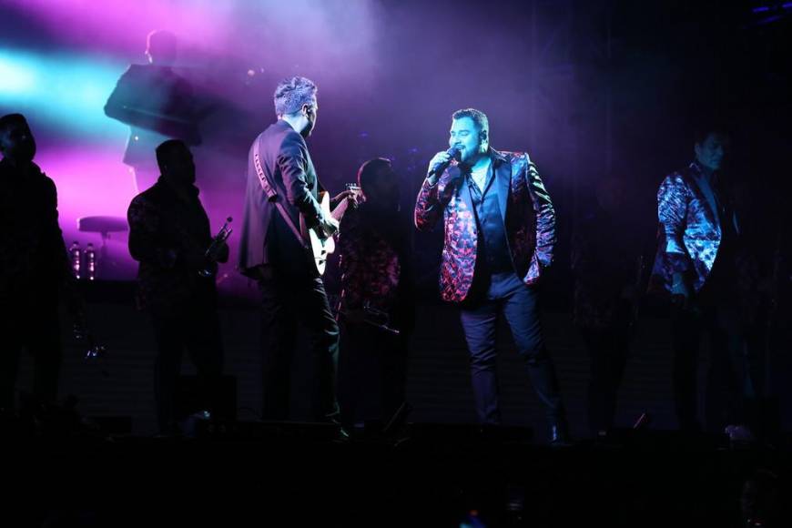 La Banda MS regaló espectacular concierto con sus éxitos en el Chochi Sosa