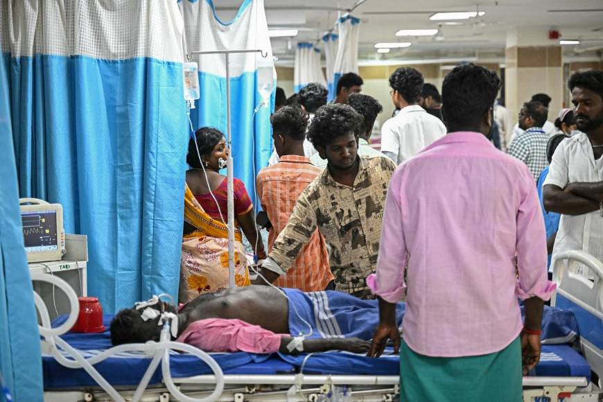 Consternación en India por muerte de más 50 personas por alcohol adulterado