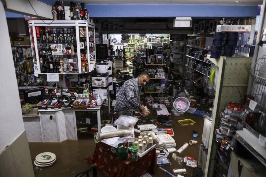 Caos y alerta roja en Lisboa, Portugal, por fuertes inundaciones