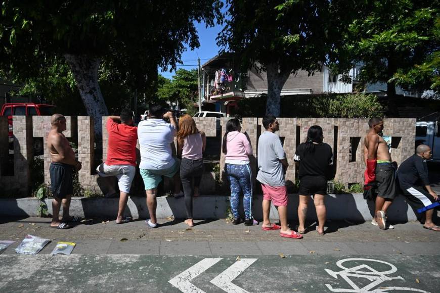 Guerra contra las pandillas: otros 2 mil agentes cercan más barrios de San Salvador