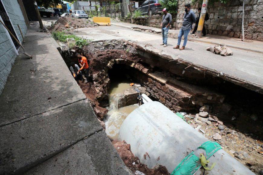 Socavones, fallas que tienen en peligro al Distrito Central (Fotos)