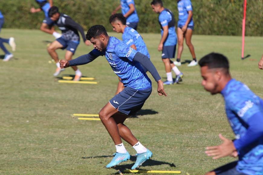 Motagua entrena a todo vapor a dos días de la gran final ante Olimpia utilizando falsos jugadores blancos