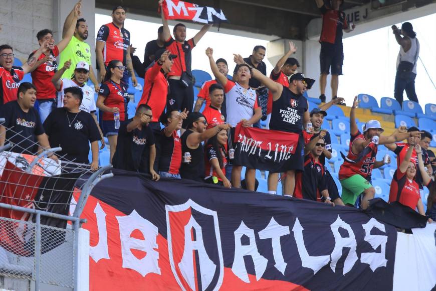 Así fue la monumental llegada del olimpismo al Olímpico para enfrentar al Atlas