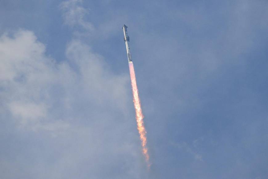 SpaceX “perdió” su megacohete Starship en el tercer vuelo de prueba