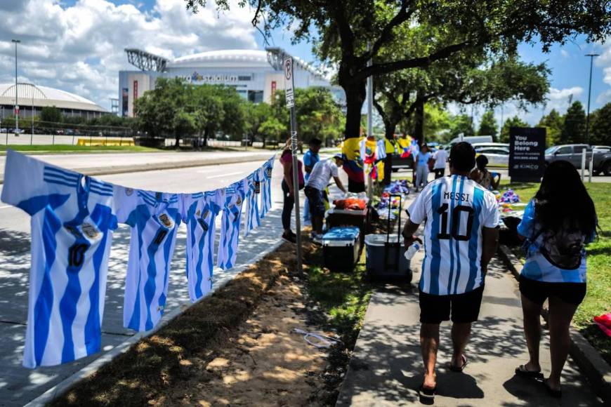 Copa América: ¡Ambientazo en la previa de Argentina y Ecuador! Antonela es sensación