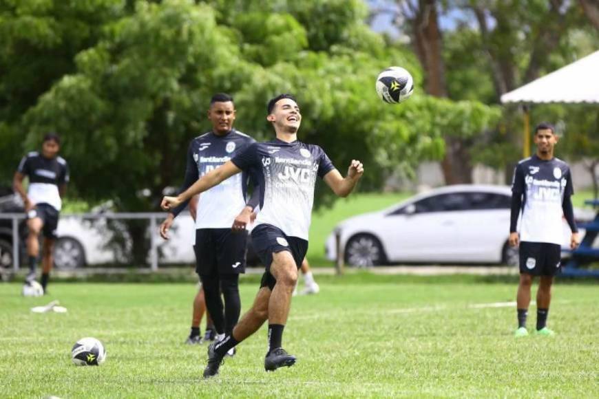 Olimpia quiere a uno de Motagua, Marathón prepara bombazo y fichajes de Génesis FC