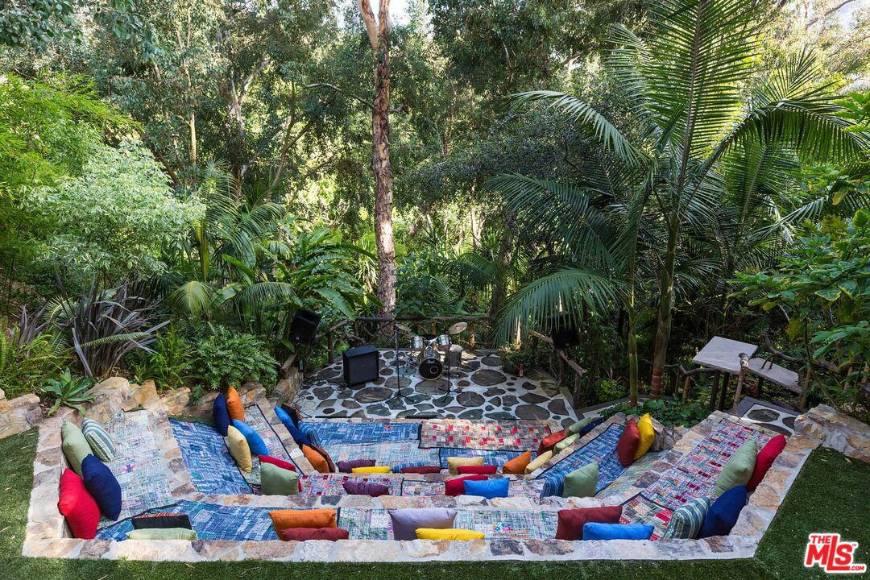 Así es por dentro la imponente mansión que Jennifer López puso a la venta en LA