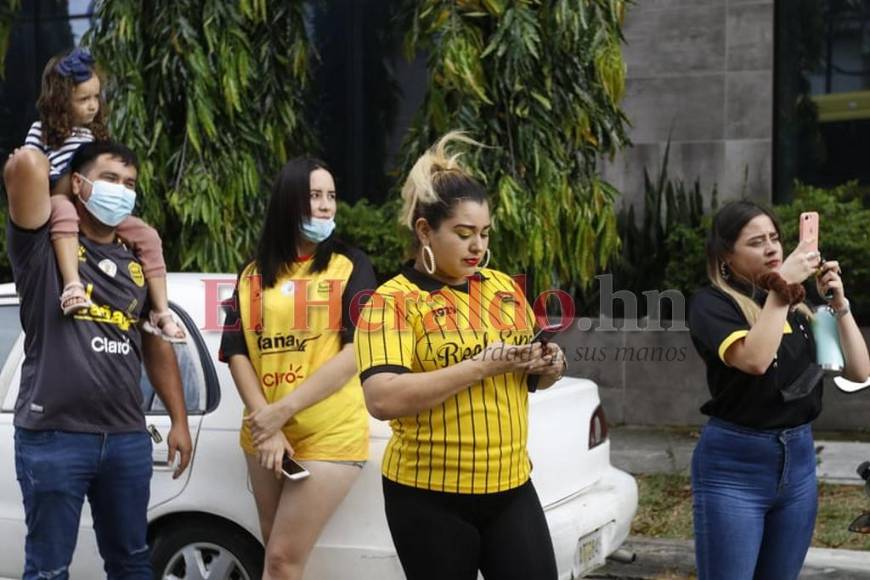 Jugadas, saltos y celebraciones: Lo que no se vio en TV de la jornada 14