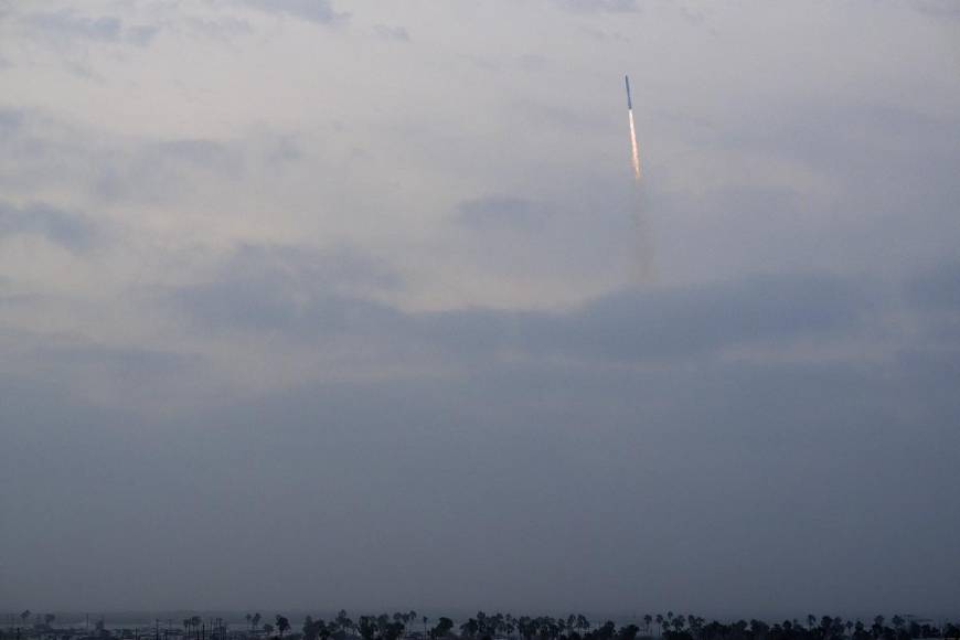 SpaceX “perdió” su megacohete Starship en el tercer vuelo de prueba