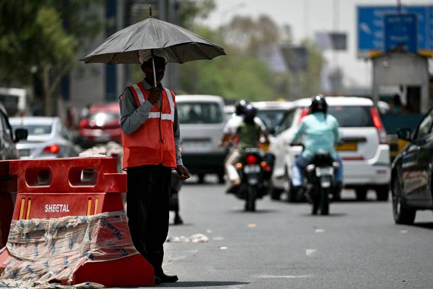 Nueva Delhi se derrite ante récord de temperatura alta en India