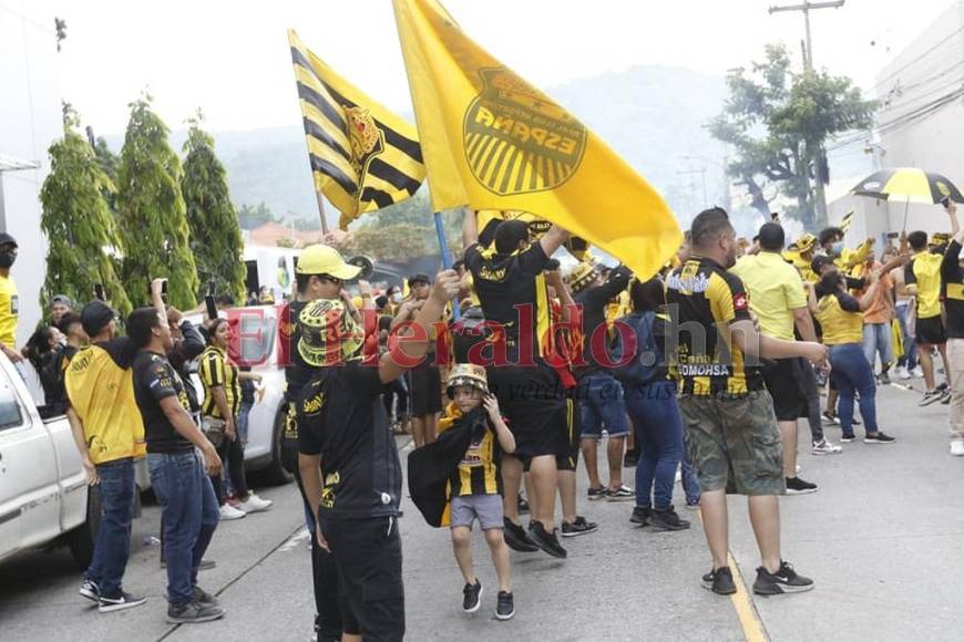 Jugadas, saltos y celebraciones: Lo que no se vio en TV de la jornada 14