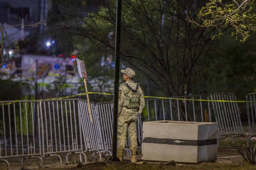 Las imágenes que dejó el colapso de un escenario en mitin político en México; hay 9 muertos