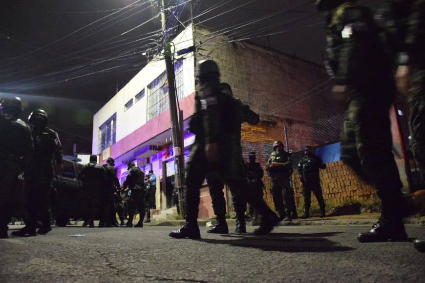 Militares en toda la zona y detenidos: así está La Peña tras el asesinato de un militar