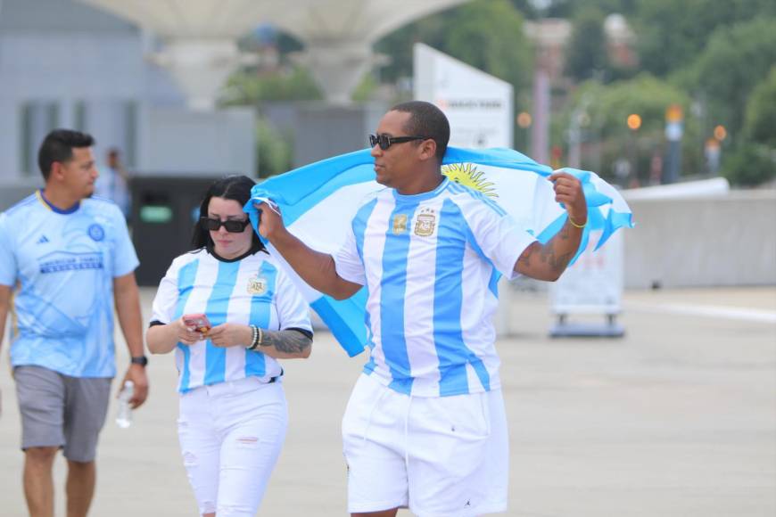 El Argentina-Canadá llena de bellezas el Mercedes-Benz Stadium