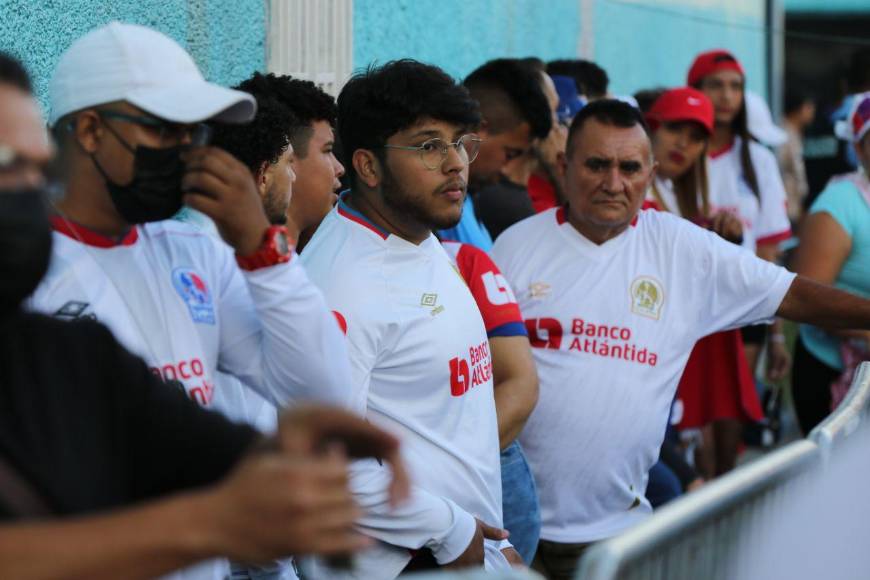 Llenazo olimpista para el juego ante el Alajuelense en la final de ida de la Liga Concacaf