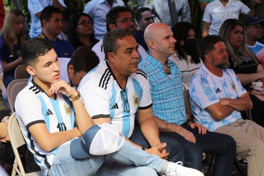 Así viven la final del Mundial de Qatar en la Embajada de Argentina en Honduras