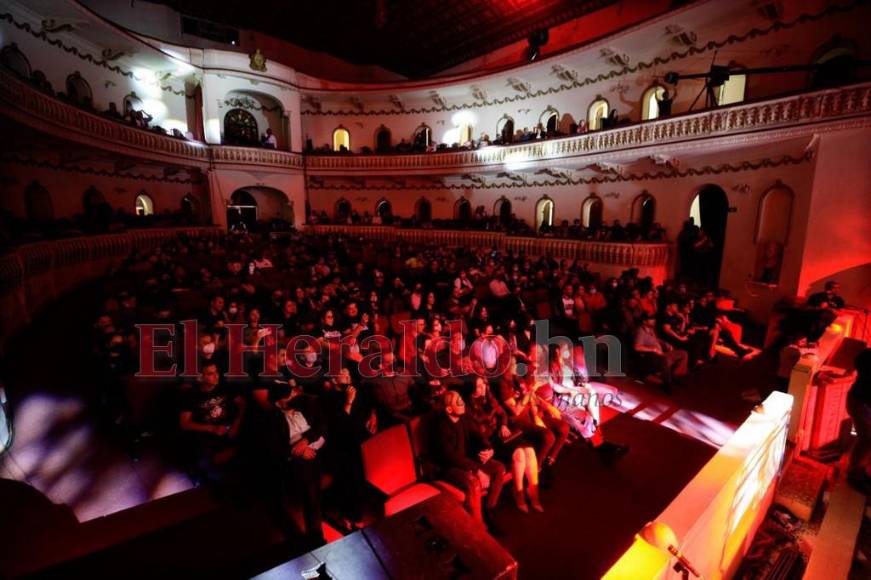 Así se vivió el concierto por los 40 años de aniversario de Diablos Negros