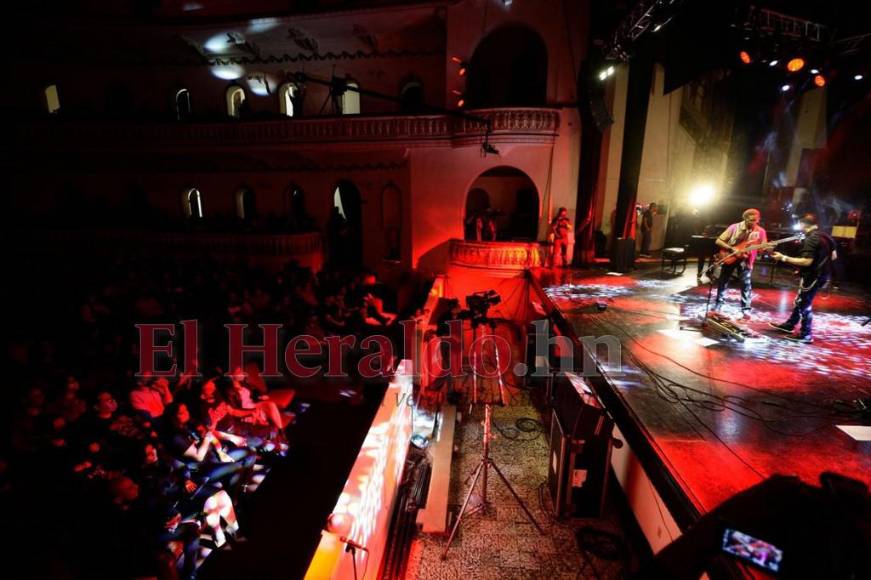 Así se vivió el concierto por los 40 años de aniversario de Diablos Negros