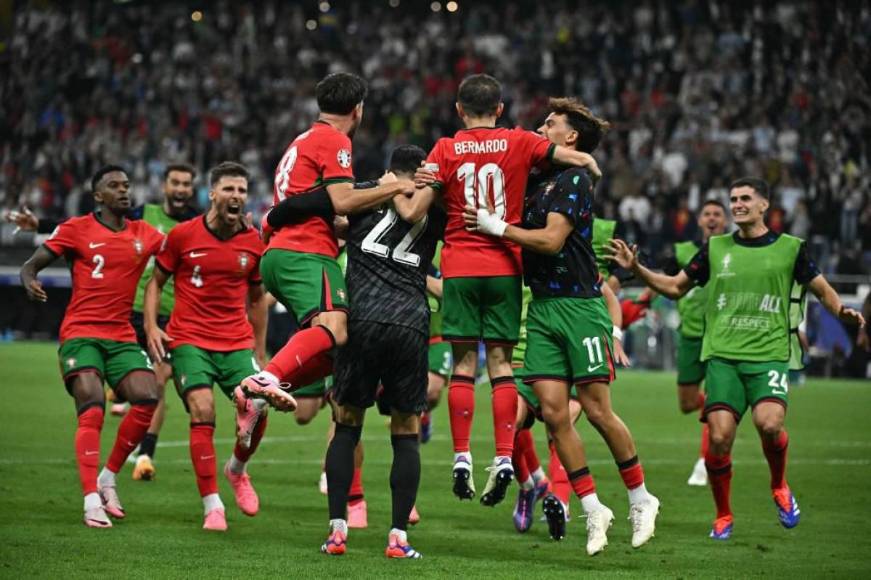 Cristiano Ronaldo lloró, pidió perdón y celebró con Portugal en la Eurocopa 2024