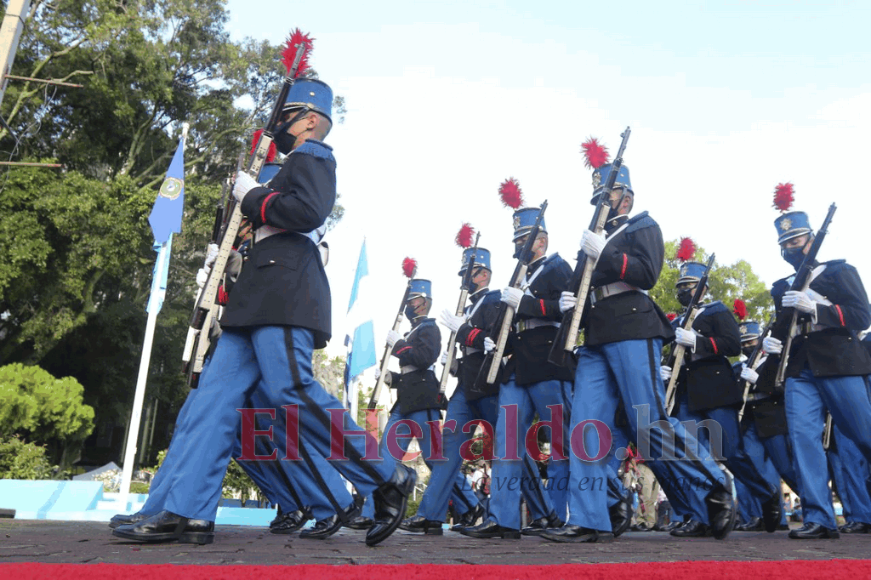 ¡Honor y lealtad! Así fue el desfile de los cadetes de las Fuerzas Armadas de Honduras