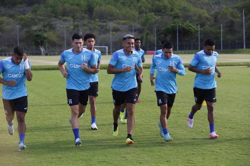 Honduras ya ‘Rueda’ pensando en inicio de eliminatoria, pero sin cuatro jugadores