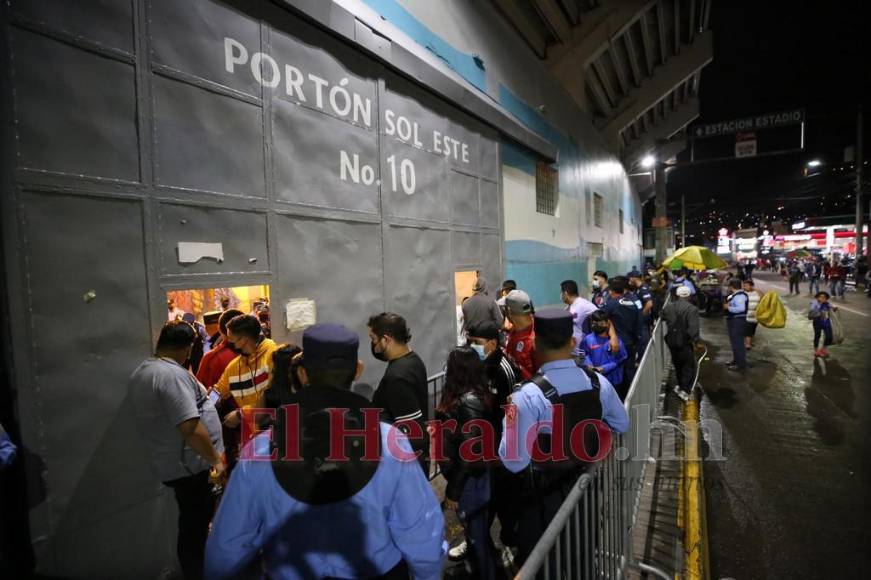 Las mejores imágenes del clásico Motagua-Olimpia