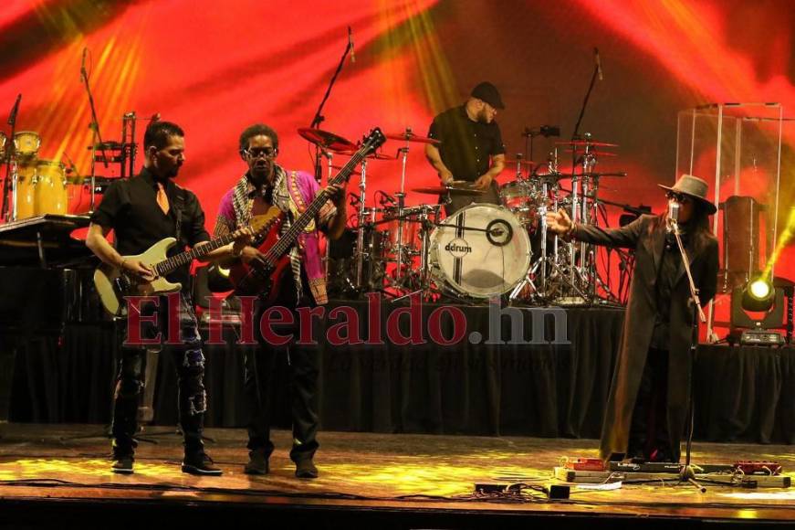 Así se vivió el concierto por los 40 años de aniversario de Diablos Negros