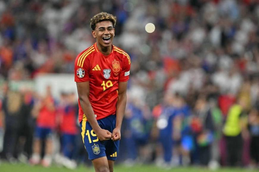 Lamine Yamal iluminado y Mbappé destrozado tras eliminación de Francia de la Euro 2024