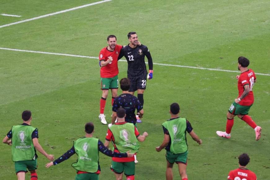 Cristiano Ronaldo lloró, pidió perdón y celebró con Portugal en la Eurocopa 2024